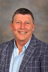 Profile image for Councillor Lee Farren